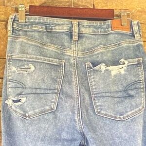American Eagle Outfitters Light Blue Distressed Jeggings